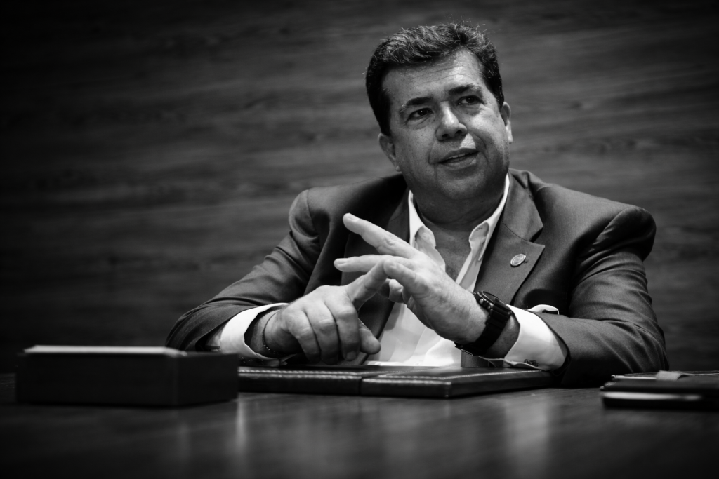 Pedro Haces participa en la OEA y destaca el papel de México en la consolidación democrática de la región