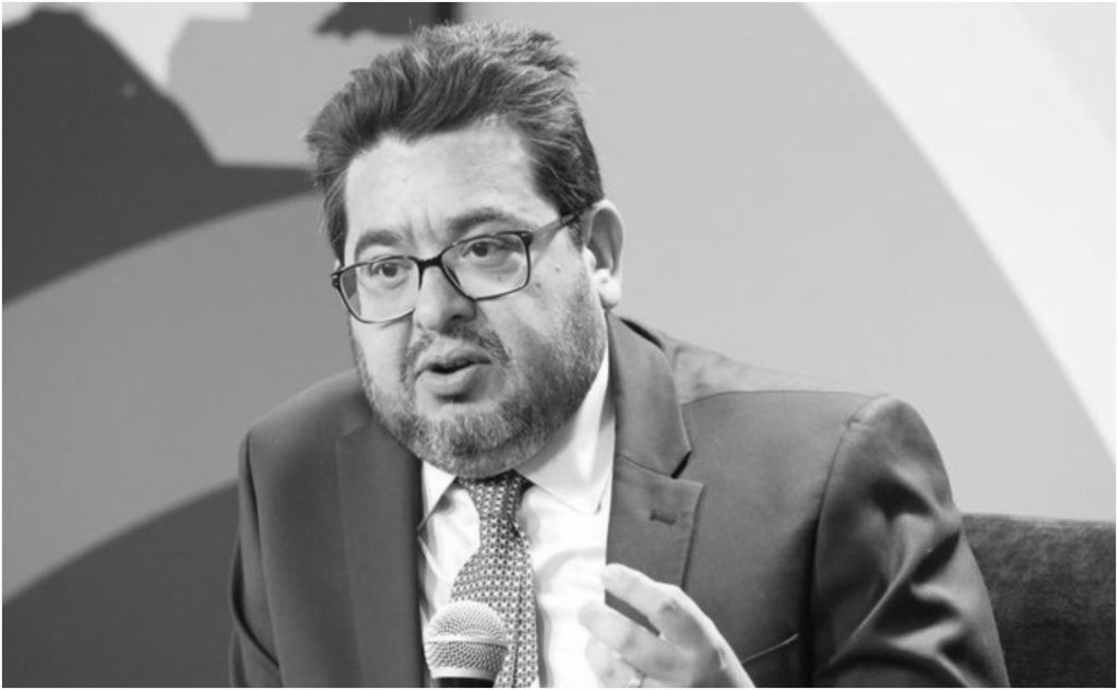 Óscar Langlet González: la salida de la FGR que expone los vínculos del poder fiscal Óscar Langlet González sale de la FGR: qué revela su salida