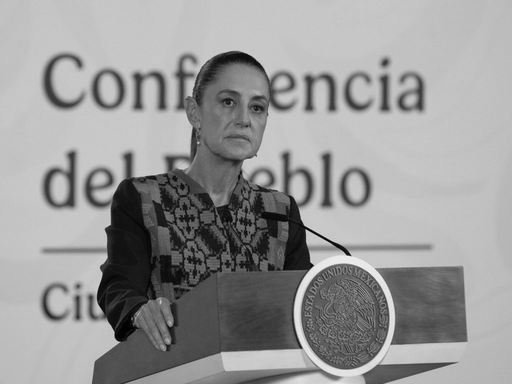 Sheinbaum rechaza operaciones del ICE en tránsito